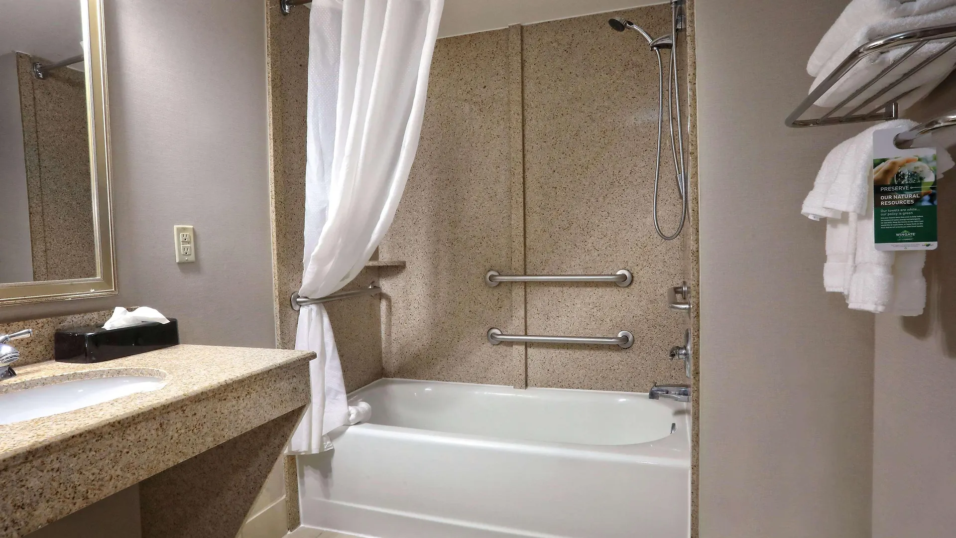 Wingate By Wyndham Savannah Pooler Hotel